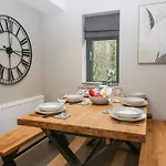 Brimstone Apartment *